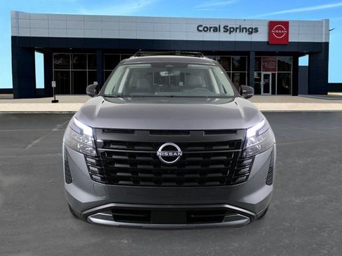 New 2026 Nissan Pathfinder SL w/ SL Premium Package FWD image 8