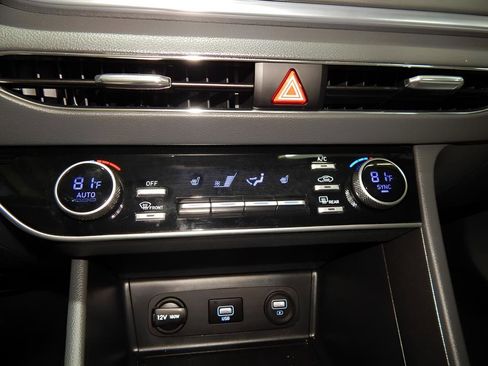 Used 2023 Hyundai Sonata SEL image 22