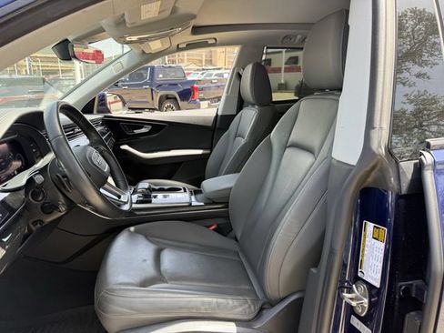 Used 2019 Audi Q8 Prestige AWD/4WD image 26