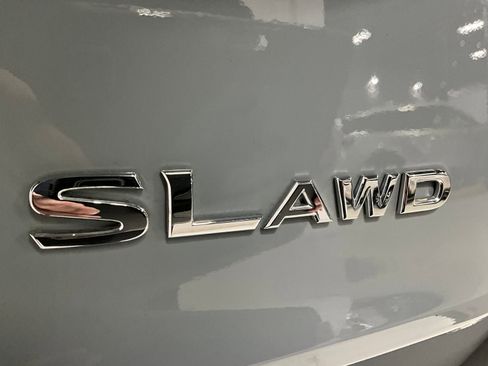 Used 2023 Nissan Rogue SL w/ SL Premium Package AWD/4WD image 9