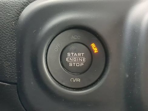 Used 2023 Jeep Wrangler Unlimited Sahara w/ Cold Weather Group AWD/4WD image 35