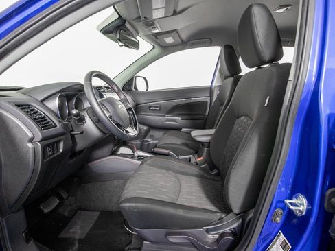 Used 2024 Mitsubishi Outlander Sport LE image 9