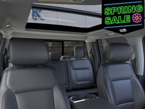 New 2026 Ford F250 Lariat w/ Lariat Premium Package image 22