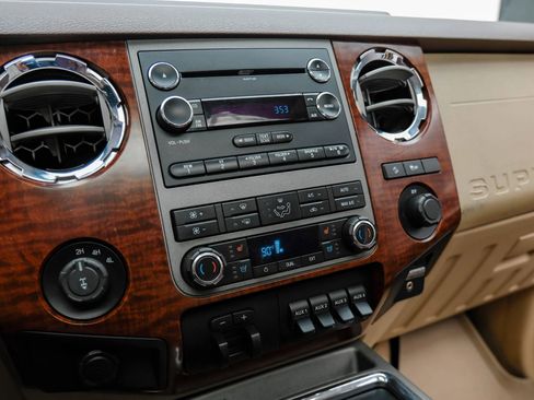 Used 2012 Ford F250 King Ranch w/ FX4 Off Road Pkg image 24