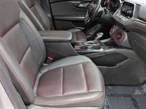 Used 2021 Chevrolet Blazer RS w/ Enhanced Convenience Package FWD image 30