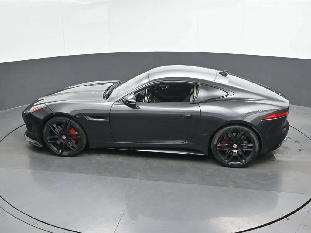 Used 2015 Jaguar F-TYPE R RWD image 32