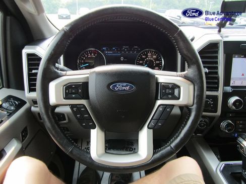Used 2018 Ford F150 Lariat w/ Equipment Group 502A Luxury AWD/4WD image 18