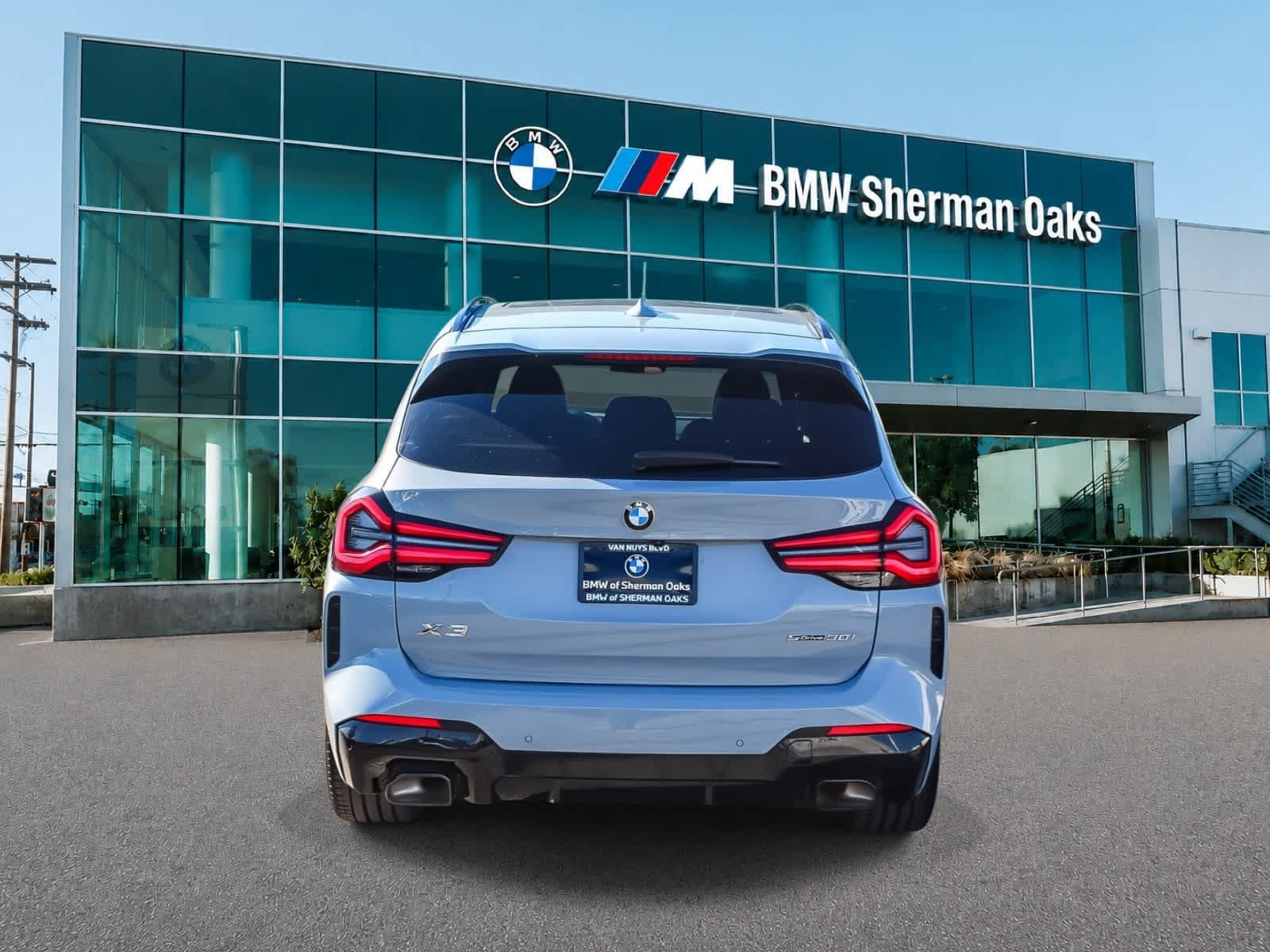 Used 2024 BMW X3 sDrive30i w/ Premium Package RWD image 5