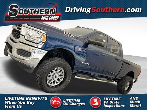 Used 2020 RAM 2500 Tradesman AWD/4WD image 1