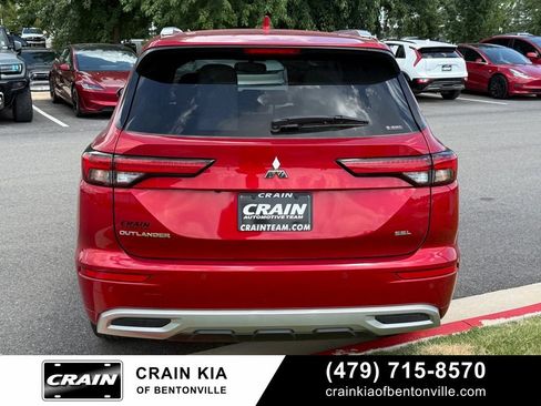 Used 2023 Mitsubishi Outlander SEL AWD/4WD image 6