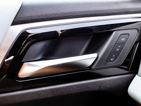 New 2025 Mitsubishi Outlander SEL AWD/4WD image 9
