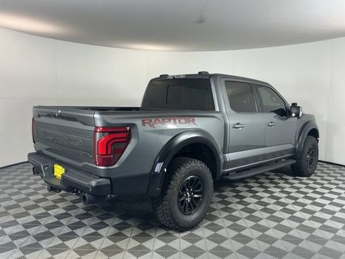 Used 2025 Ford F150 Raptor AWD/4WD image 4