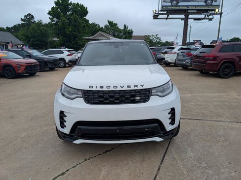 Used 2023 Land Rover Discovery HSE R-Dynamic AWD/4WD image 2