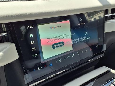New 2026 Lincoln Navigator L Premier AWD/4WD image 13
