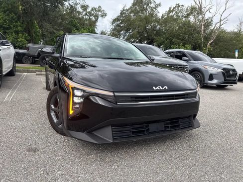 Used 2025 Kia K4 FWD image 4