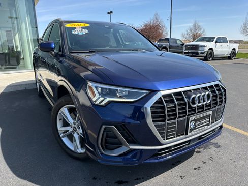 Used 2023 Audi Q3 2.0T Premium Plus w/ Premium Plus Package AWD/4WD image 1