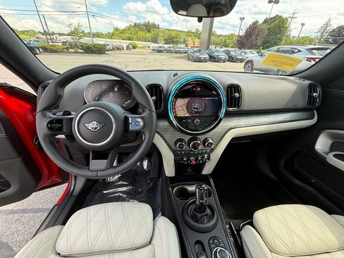 Used 2023 MINI Cooper Countryman S w/ Signature Upholstery Package FWD image 13