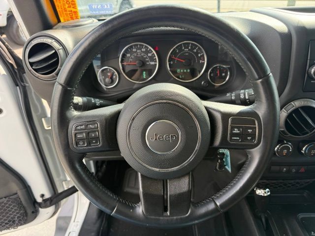 Used 2018 Jeep Wrangler Unlimited Sport S AWD/4WD image 13