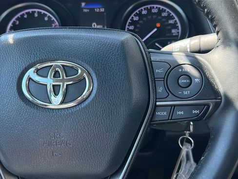 Used 2024 Toyota Camry SE FWD image 23