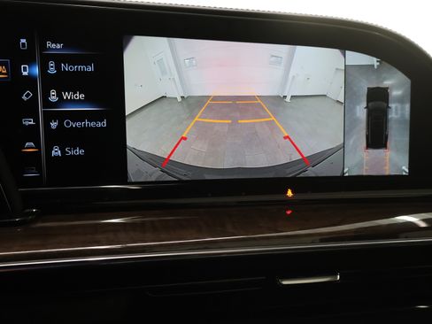Used 2021 Cadillac Escalade Sport Platinum AWD/4WD image 18