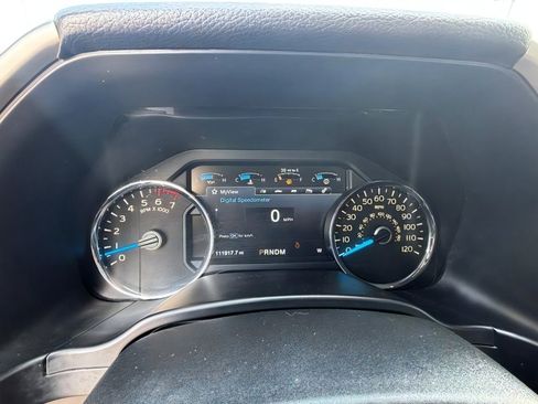 Used 2017 Ford F150 Lariat w/ Equipment Group 501A Mid AWD/4WD image 13