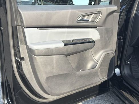 Used 2025 Honda Prologue Touring image 12