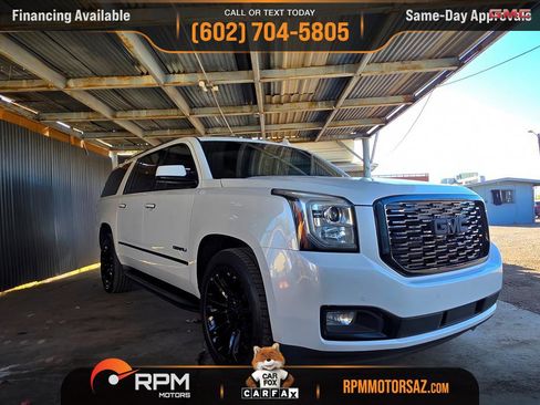 Used 2017 GMC Yukon XL Denali w/ Open Road Package image 28
