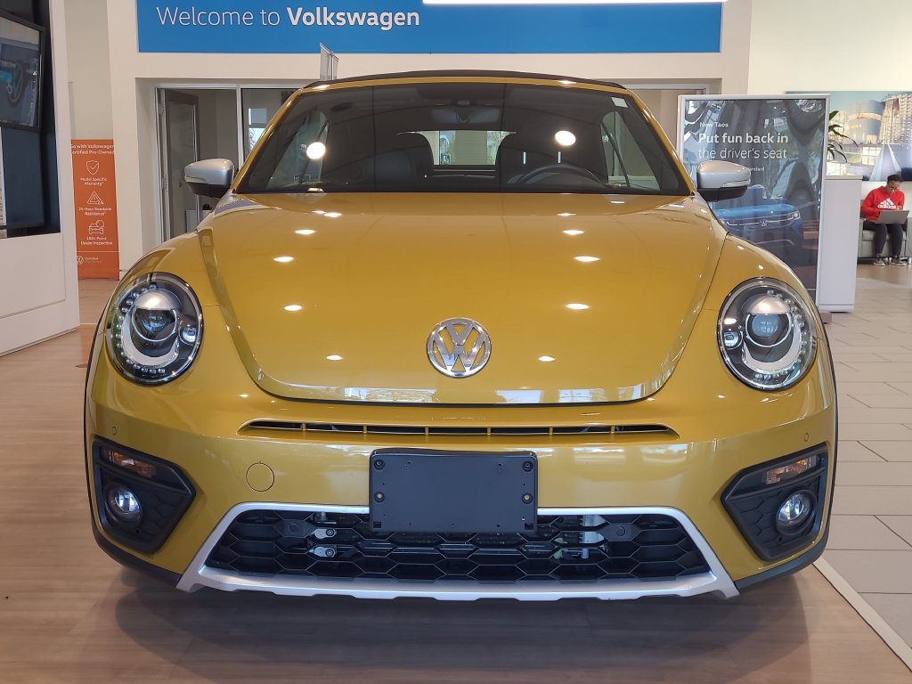 Used 2017 Volkswagen Beetle 1.8T Dune FWD image 7