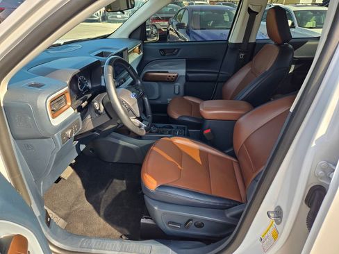 Used 2022 Ford Maverick Lariat w/ Lariat Luxury Package image 32