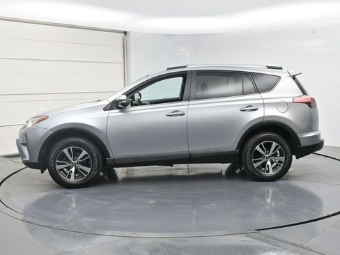 Used 2016 Toyota RAV4 XLE AWD/4WD image 21