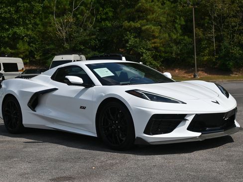 Used 2023 Chevrolet Corvette Stingray Convertible w/ 1LT image 11