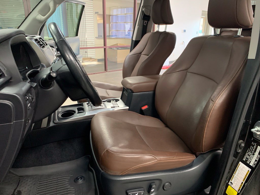 Used 2023 Toyota 4Runner Limited RWD image 14