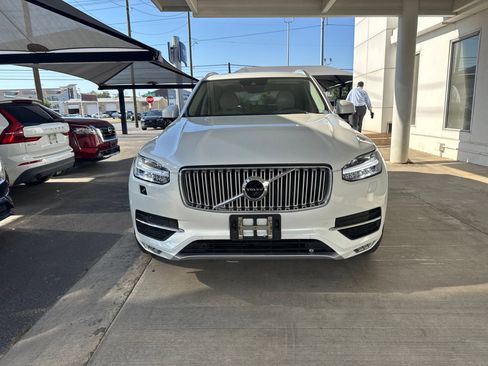 Used 2017 Volvo XC90 T6 Inscription w/ Vision Package AWD/4WD image 2