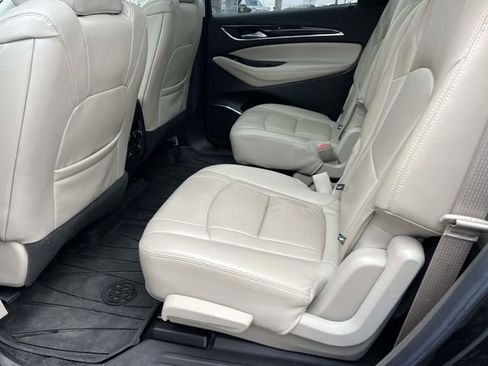 Used 2018 Buick Enclave Premium w/ Experience Buick Package image 9
