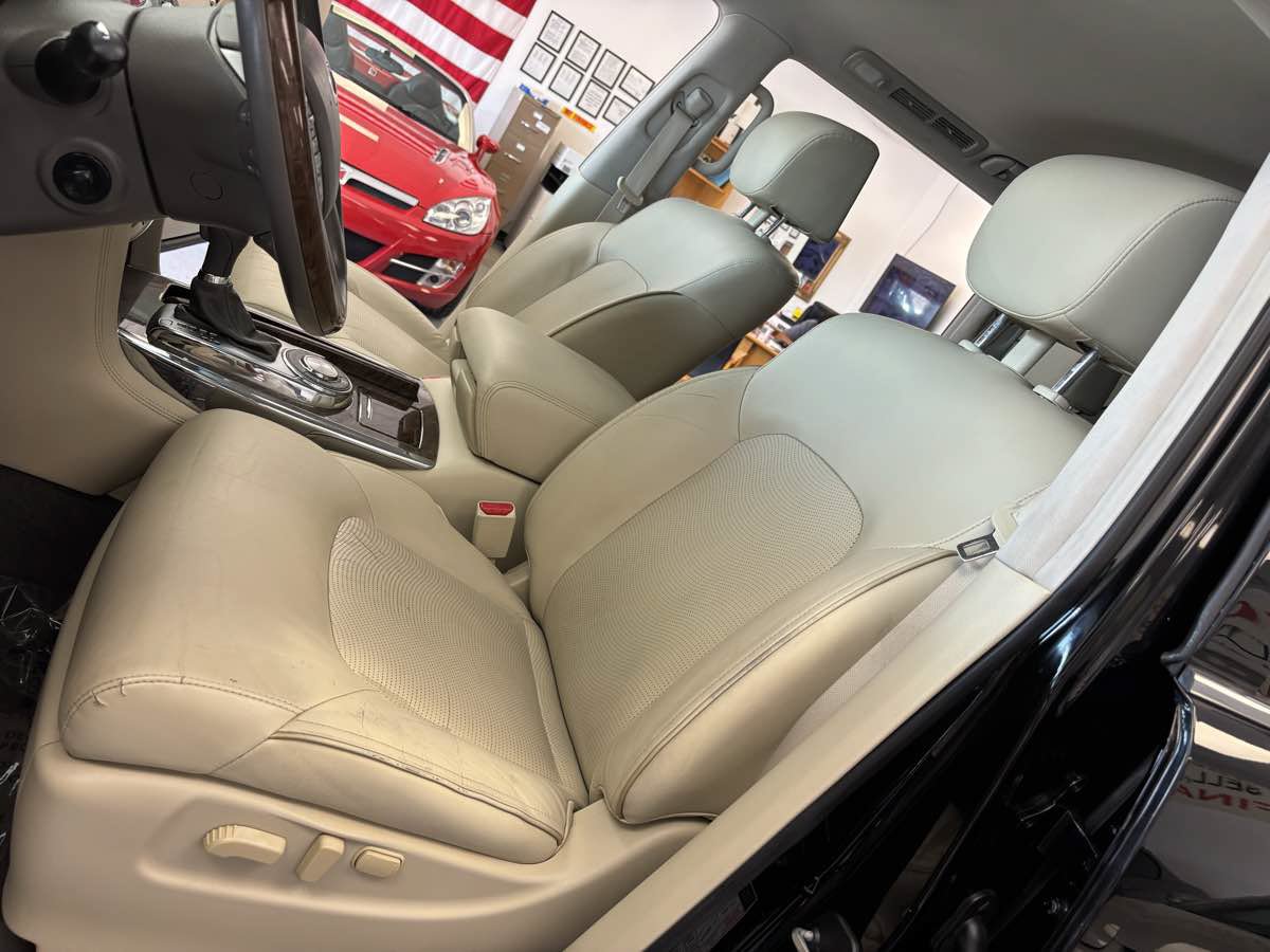 Used 2017 INFINITI QX80 2WD w/ Driver Assistance Package image 24