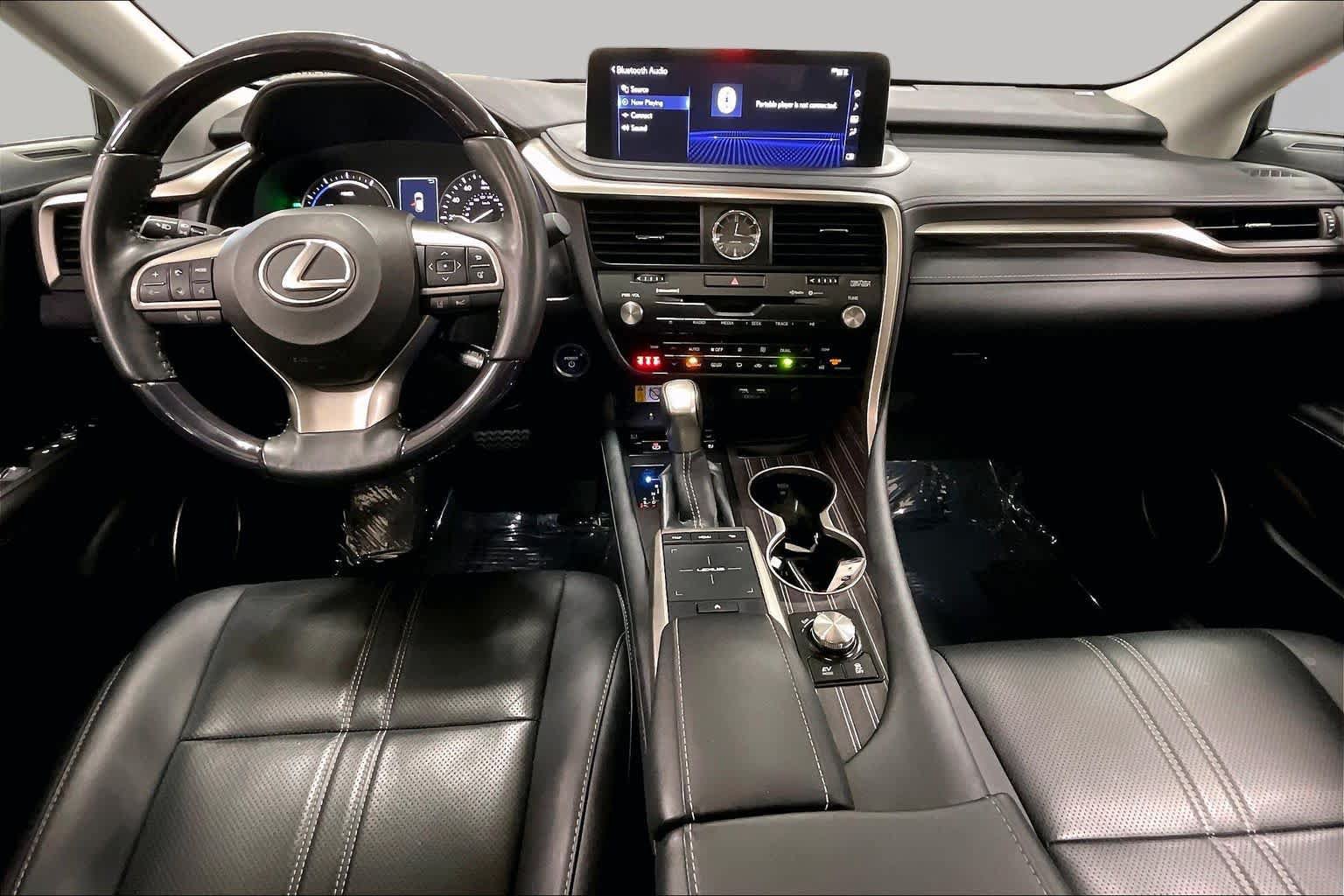 Used 2022 Lexus RX 450h AWD w/ Luxury Package image 16