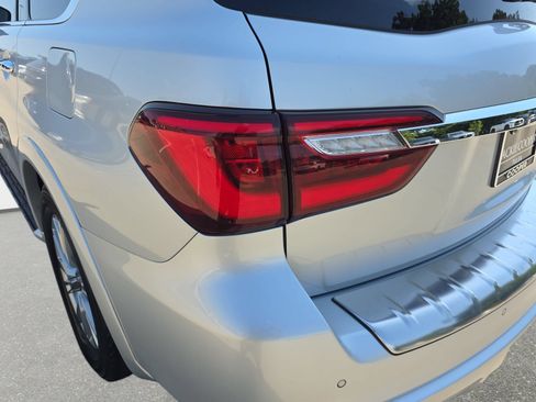 Certified 2019 INFINITI QX80 Luxe AWD/4WD image 33