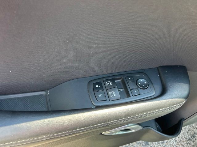Used 2022 Dodge Challenger GT RWD image 12