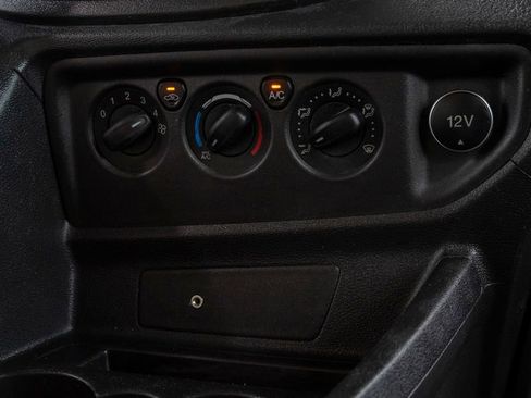 Used 2019 Ford Transit 350 XL image 23