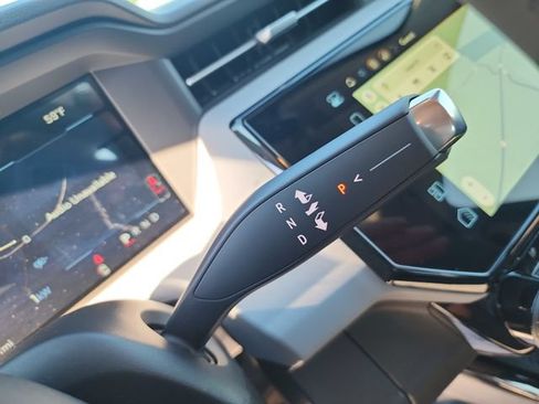 New 2027 Chevrolet Bolt RS w/ Super Cruise Package FWD image 24