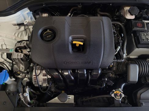 Used 2019 Hyundai Elantra SEL FWD image 30