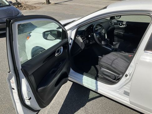Used 2019 Nissan Sentra SV FWD image 21