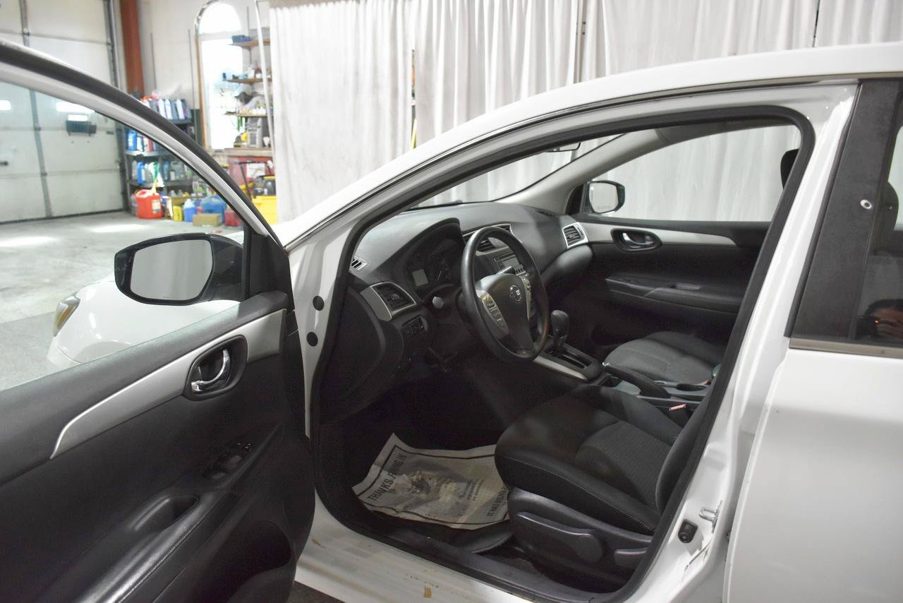 Used 2017 Nissan Sentra S FWD image 10