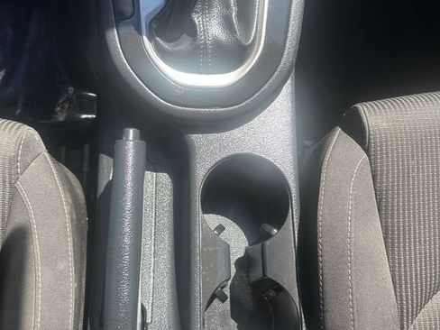 Used 2019 Kia Forte LXS FWD image 24