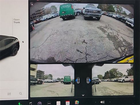 Used 2021 Tesla Model Y Long Range image 15