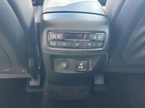 Used 2025 Hyundai Palisade SEL image 16