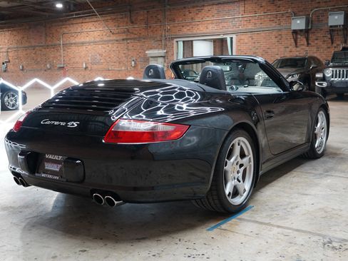 Used 2006 Porsche 911 Carrera 4S image 33