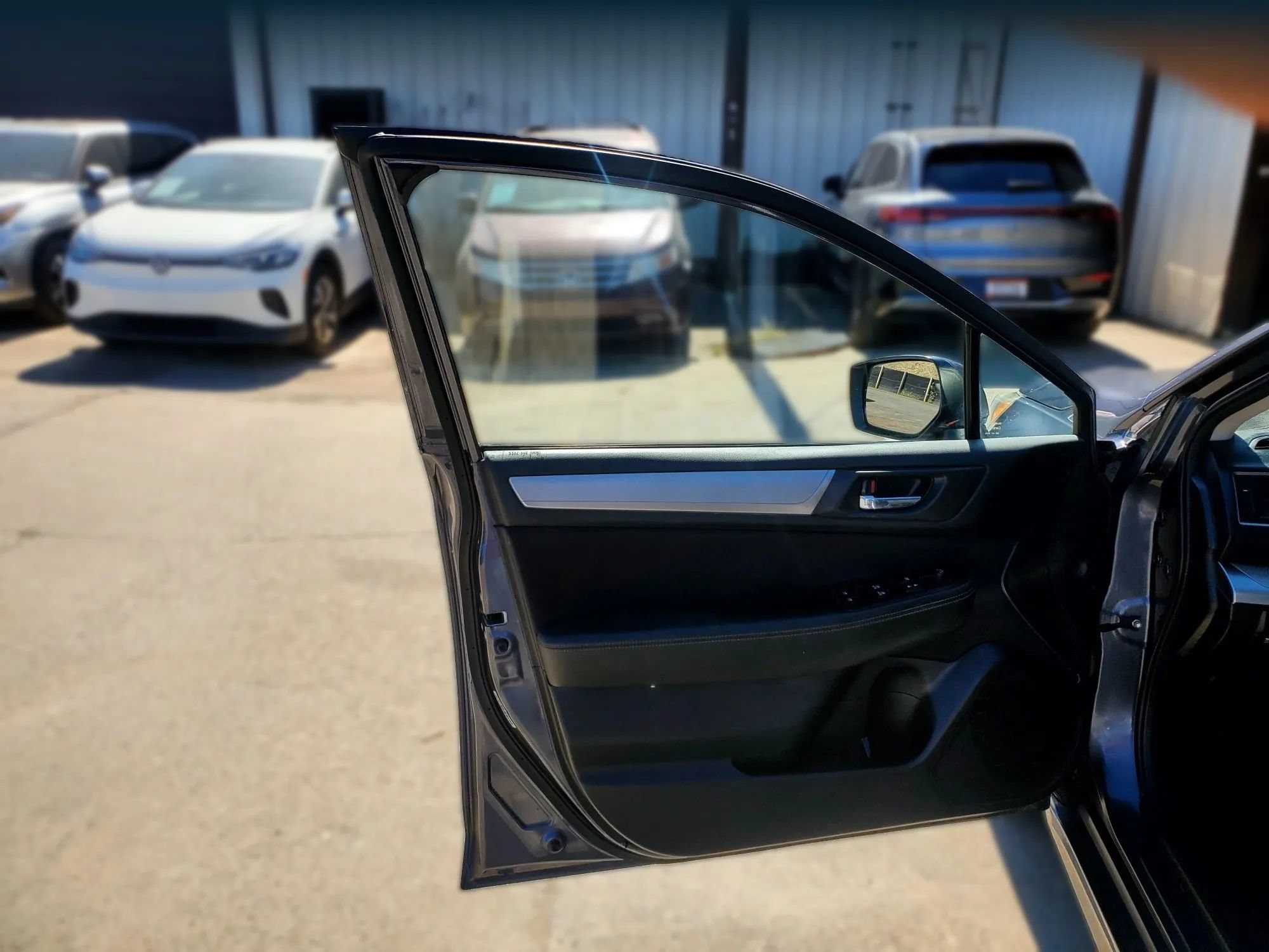 Used 2016 Subaru Legacy 2.5i Premium AWD/4WD image 20