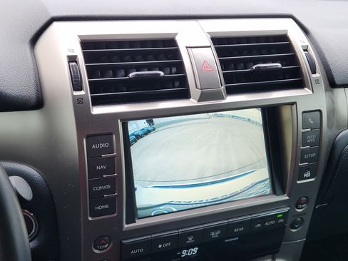 Used 2021 Lexus GX 460 Premium image 17