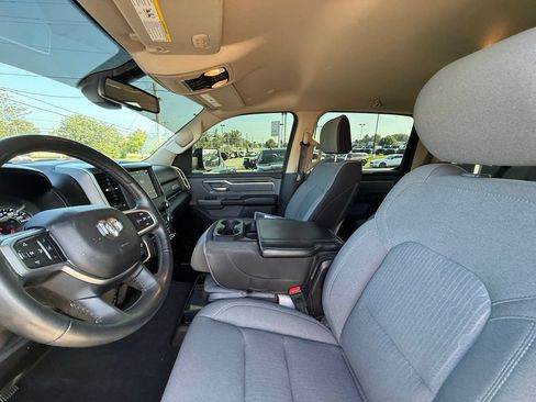 Used 2019 RAM 1500 Big Horn AWD/4WD image 14